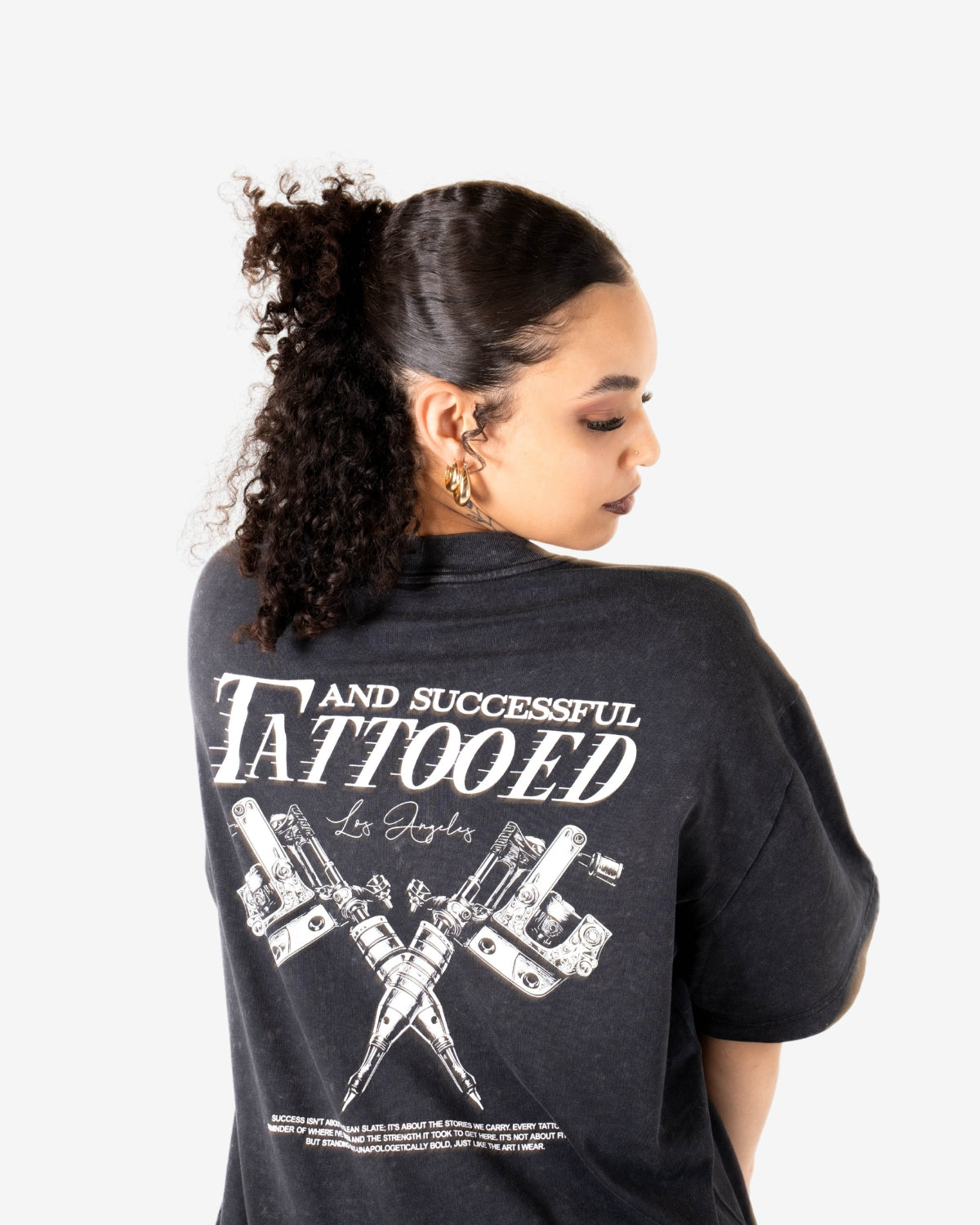 Showtime Tee - Granite