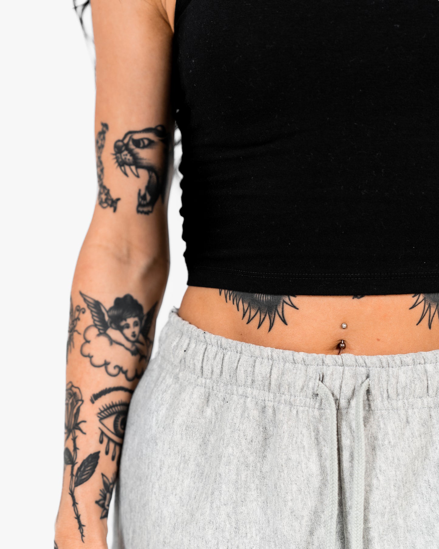 WKND Fitted Crop Tank - Black