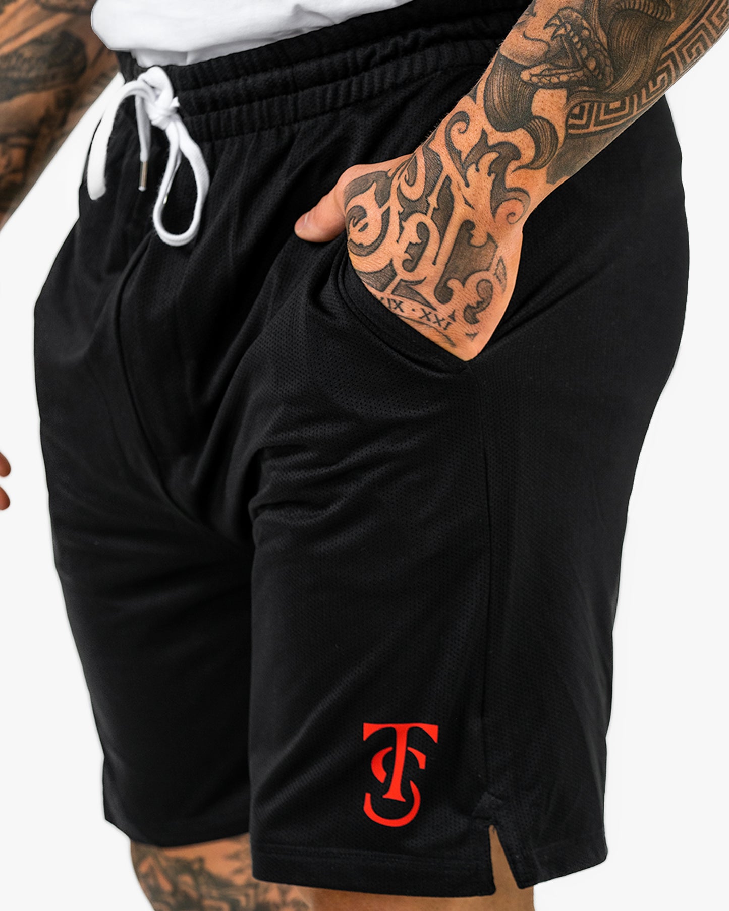 Icon Court Shorts - Black w/ Red