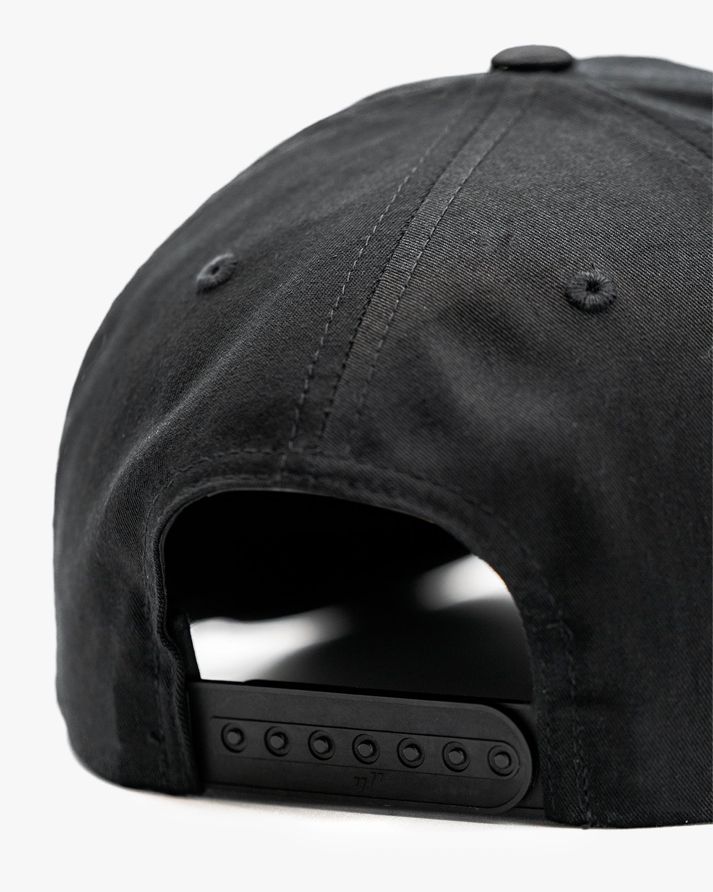 Icon Retro Hat - Black w/ White