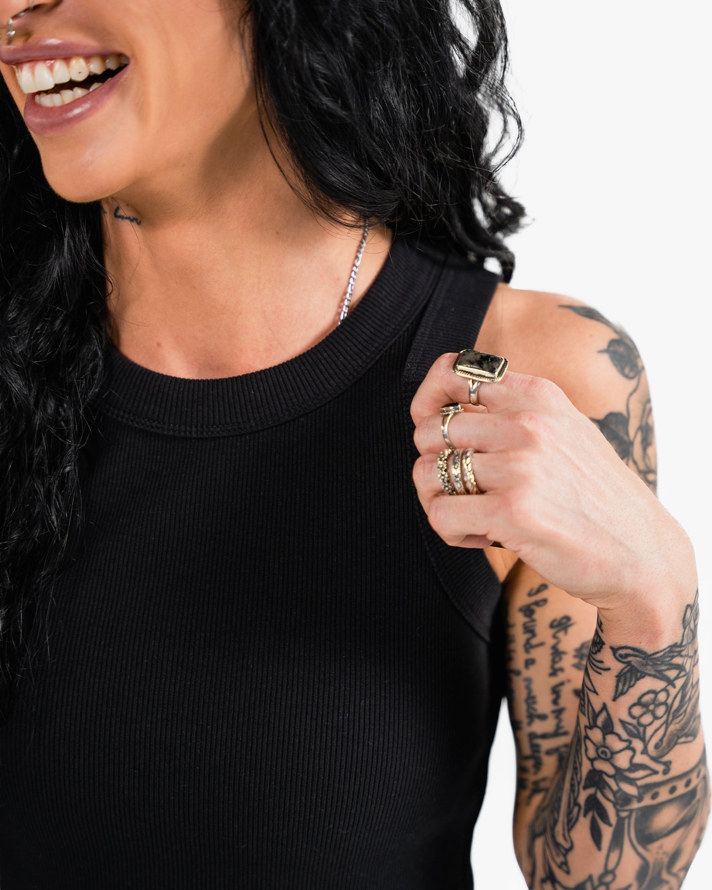 Icon Ribbed Crop Tank - Black w/ Black