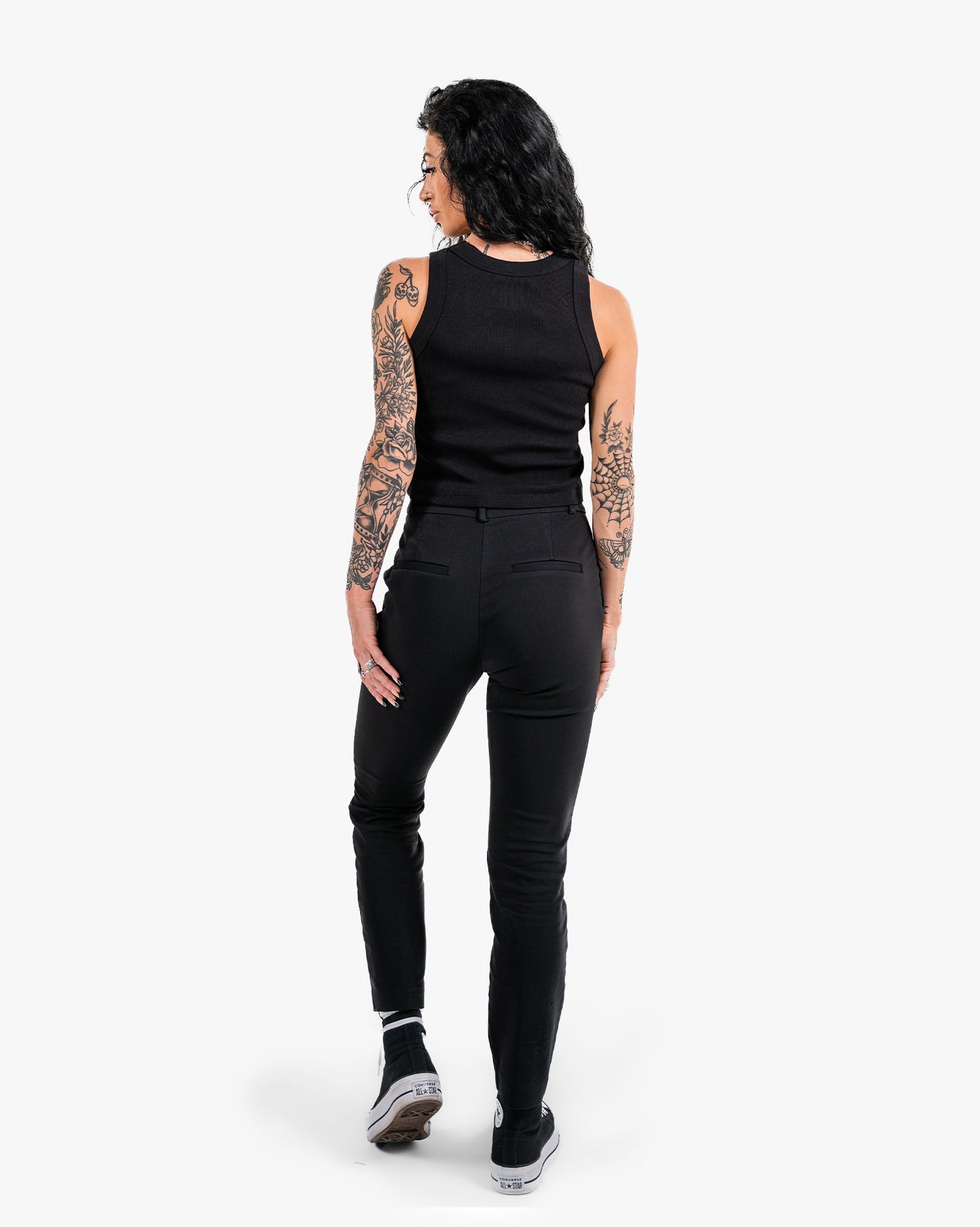 Icon Ribbed Crop Tank - Black w/ Black