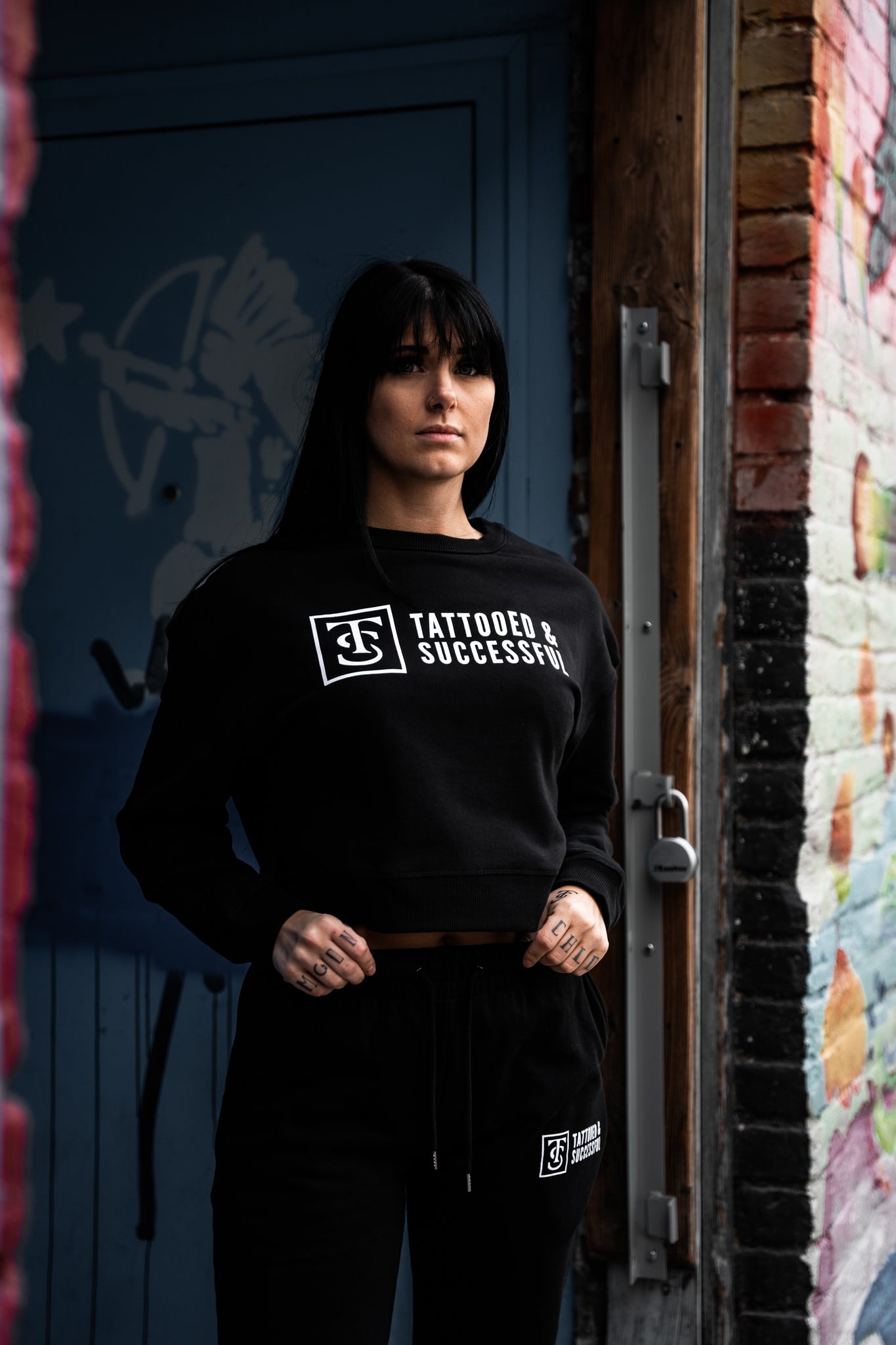 Core Crop Crew Sweatshirt - Black
