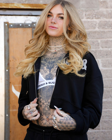 Don't Forget Cropped Zip