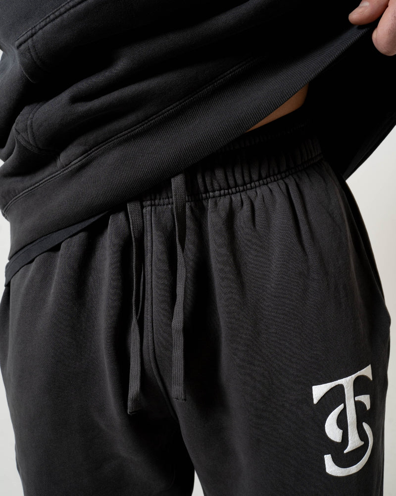 Icon Faded Trackpant - Faded Black