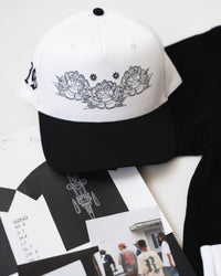 Traditional Hat - White/Black
