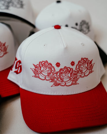 Traditional Hat - White/Red