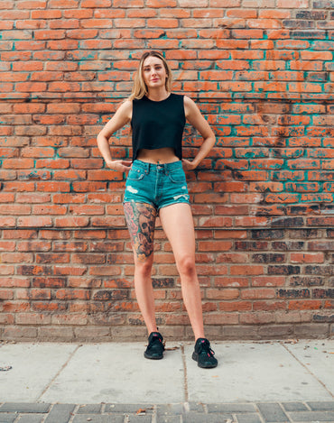 Premium Crop Tank - Blackout